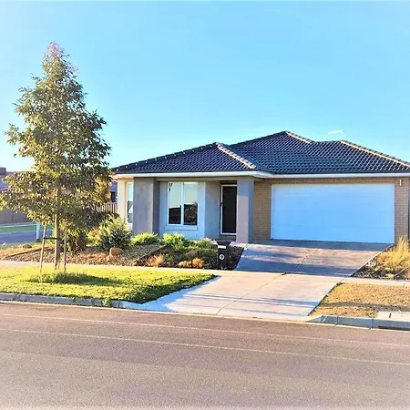 Lucas One 2-Bedroom Apartment Nbn Pets Cardigan Exterior photo