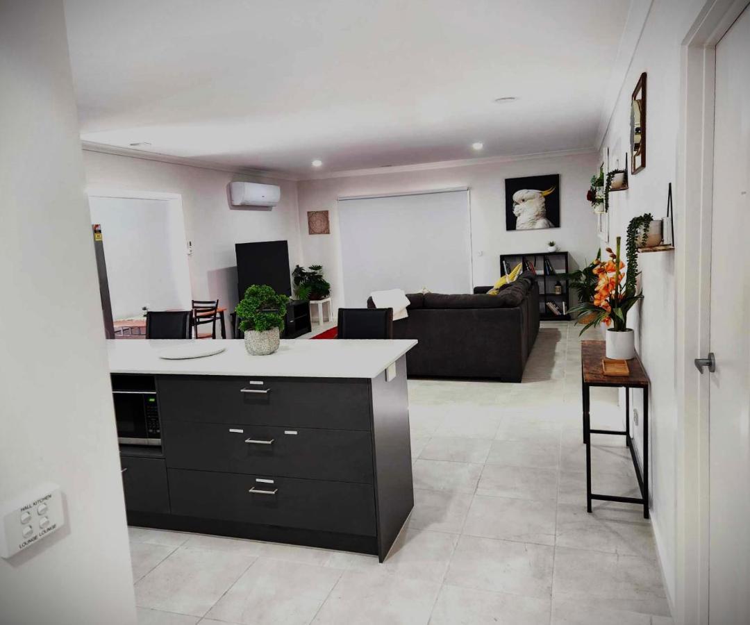 Lucas One 2-bedroom Nbn Pets Holiday home Cardigan